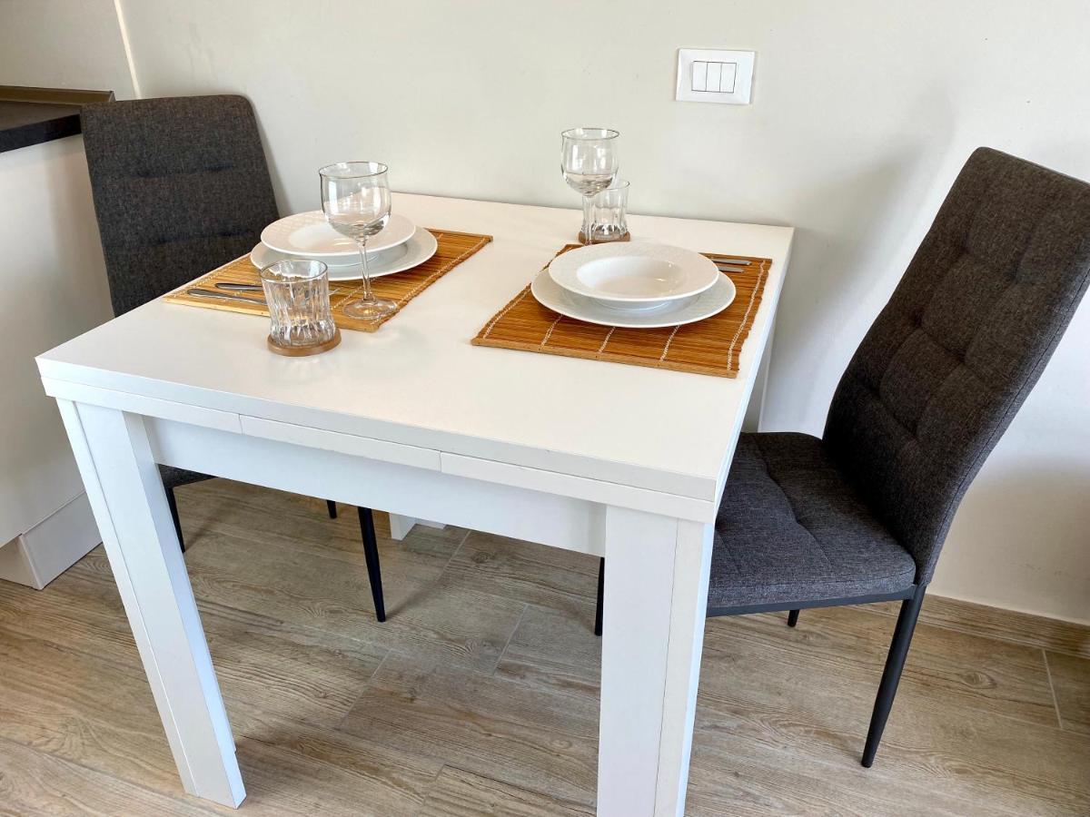 Bright Studio Apartment With Free Private Parking Мерано Екстериор снимка